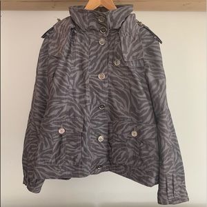 NINE WEST zebra print raincoat size XL